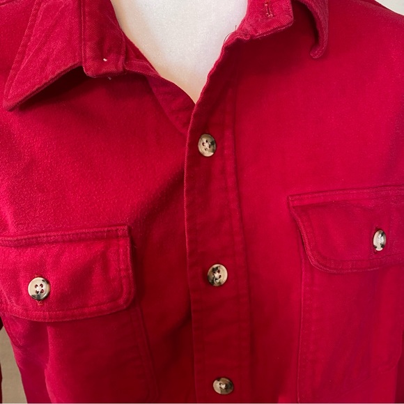 Vintage Embroidered Seamstress Sewing Tailor Crafter Themed Chamois Shirt - Picture 10 of 12